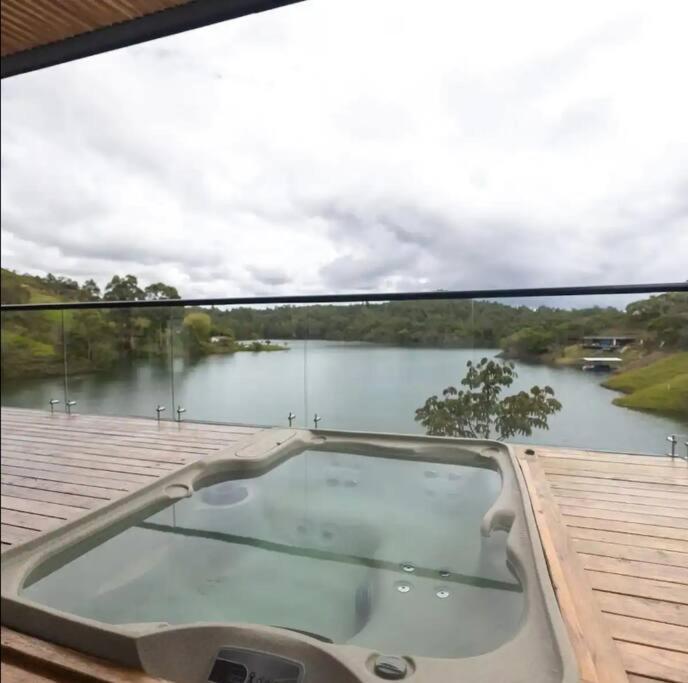 Sky House Cabana Guatape La Pradera  Zewnętrze zdjęcie